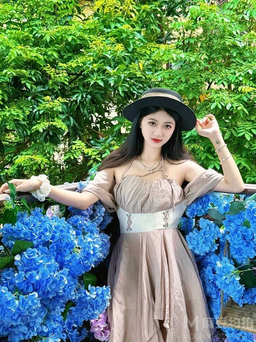少女模特