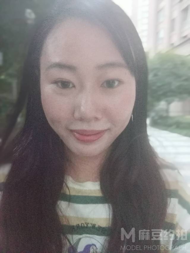 纪实模特