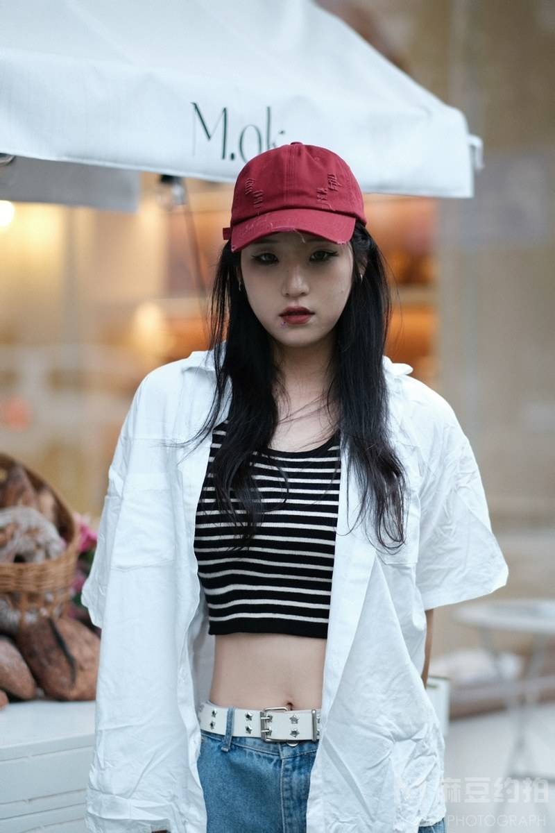 黑白模特