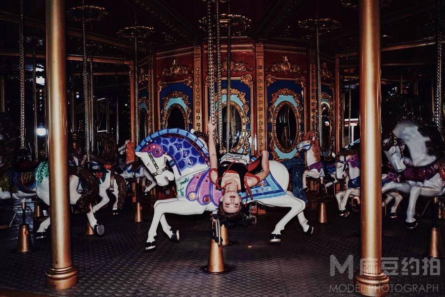 暗黑模特