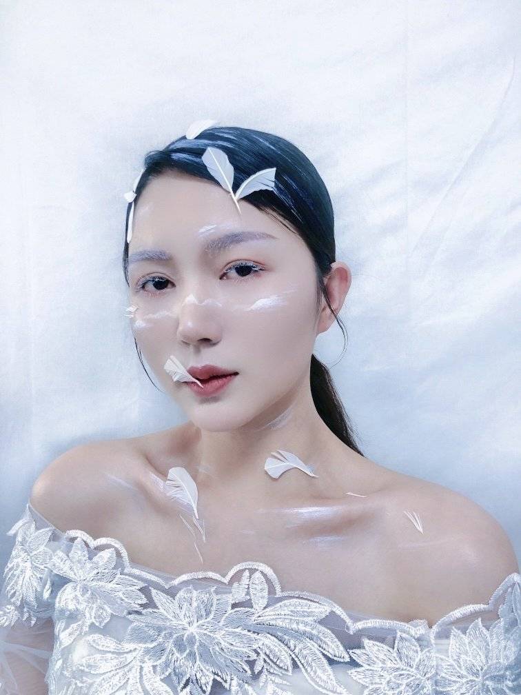 妆容模特