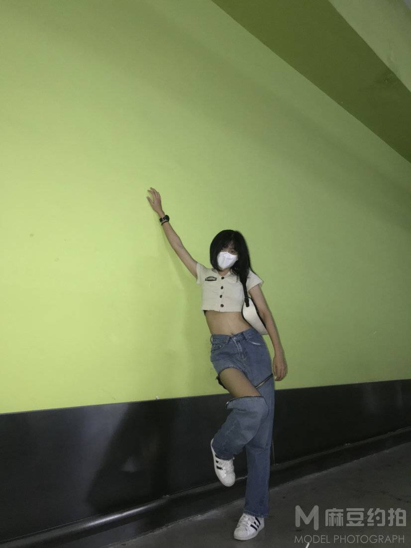 胶片模特