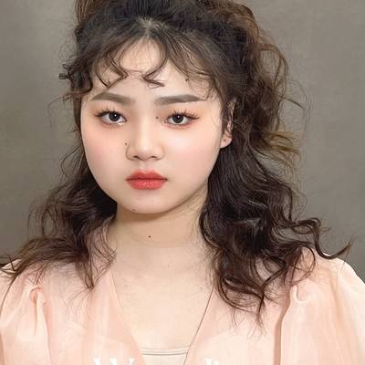 妆容模特