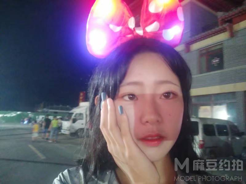 民国模特