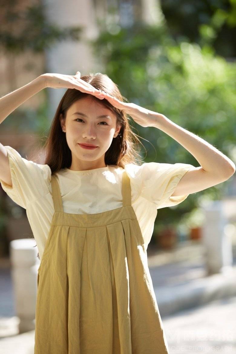 胶片模特