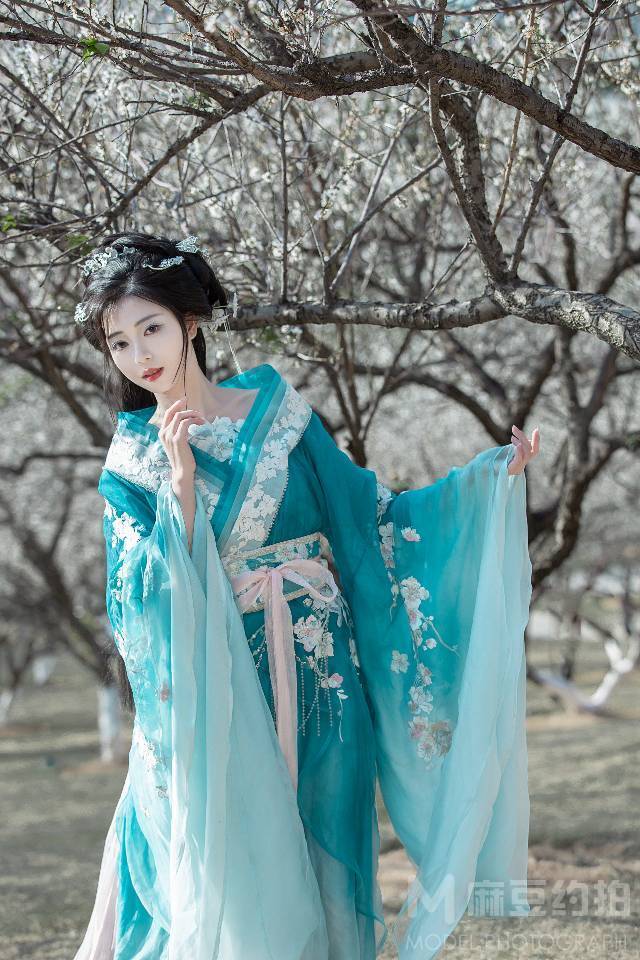 古风模特
