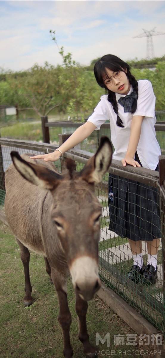 校园模特