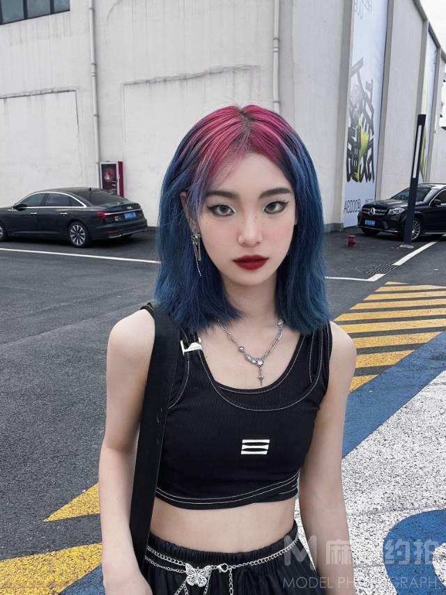 暗黑模特
