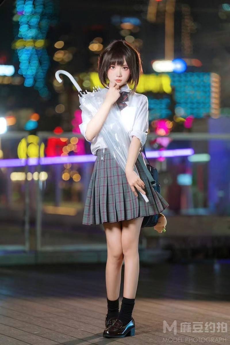 夜景模特