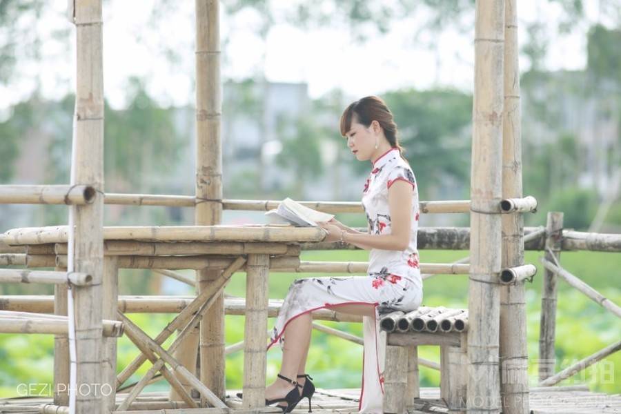 民国模特