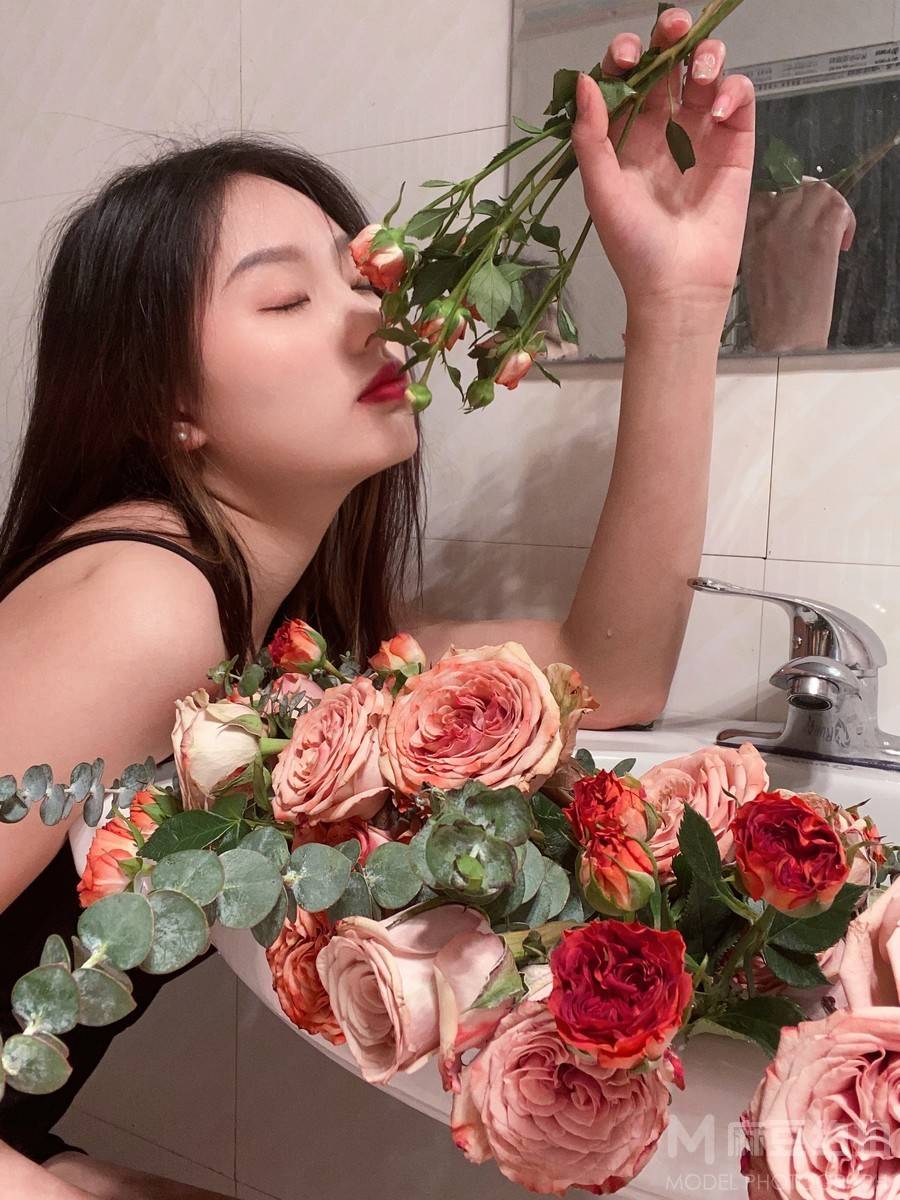 纪实模特