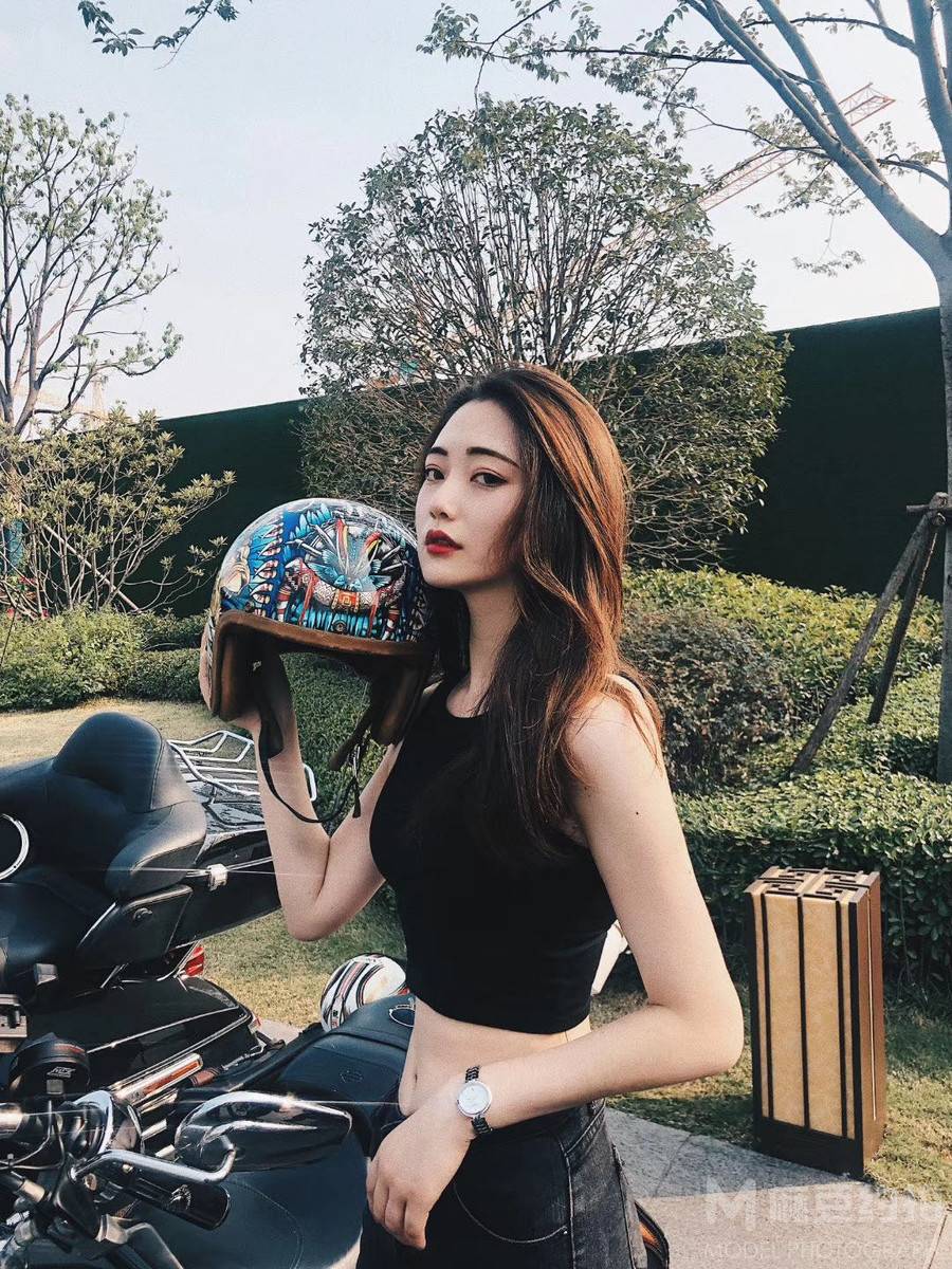 暗黑模特