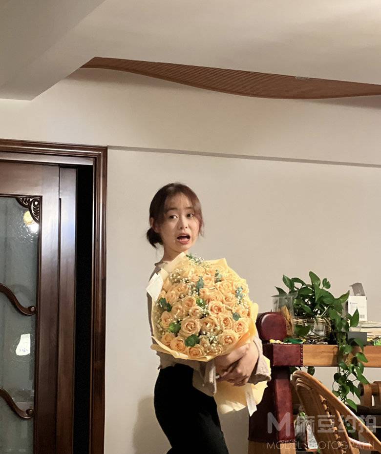 纪实模特