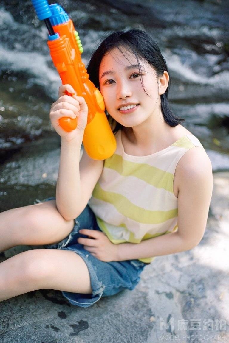 清新模特