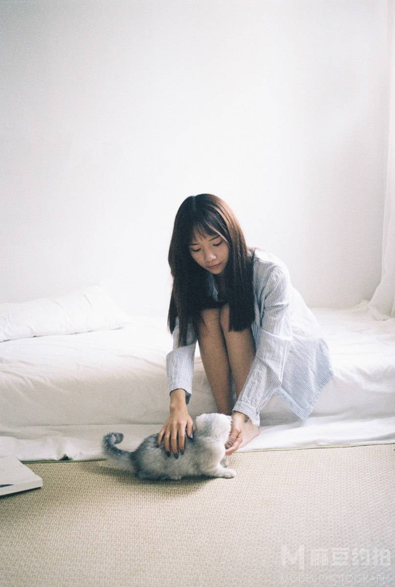 胶片模特