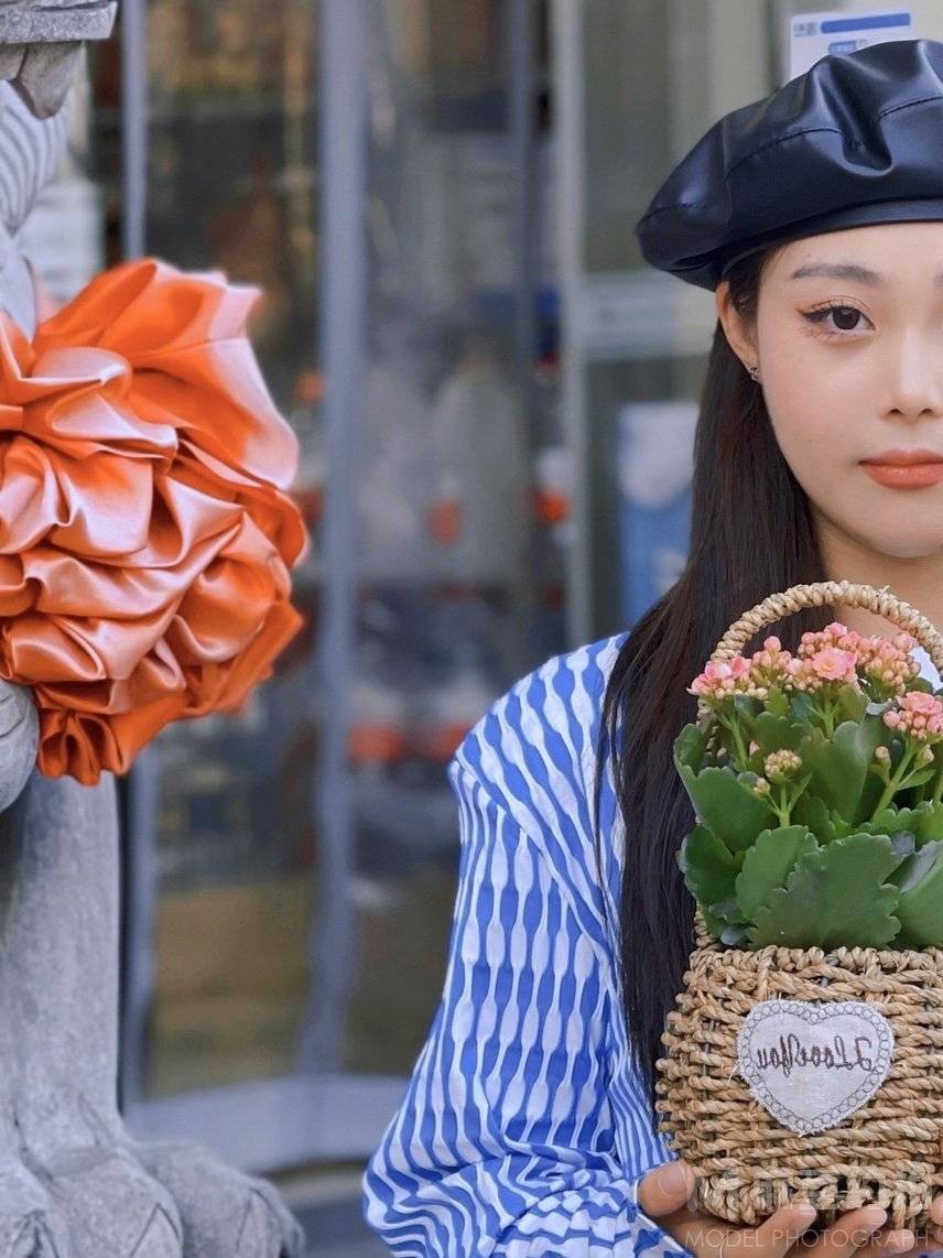 妆容模特
