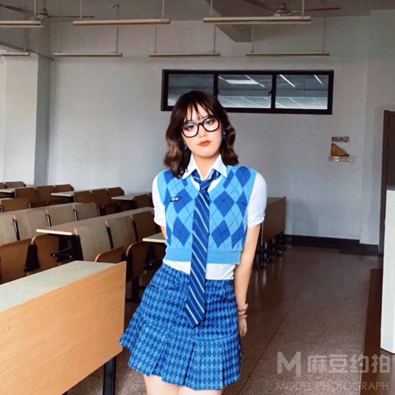 校园模特