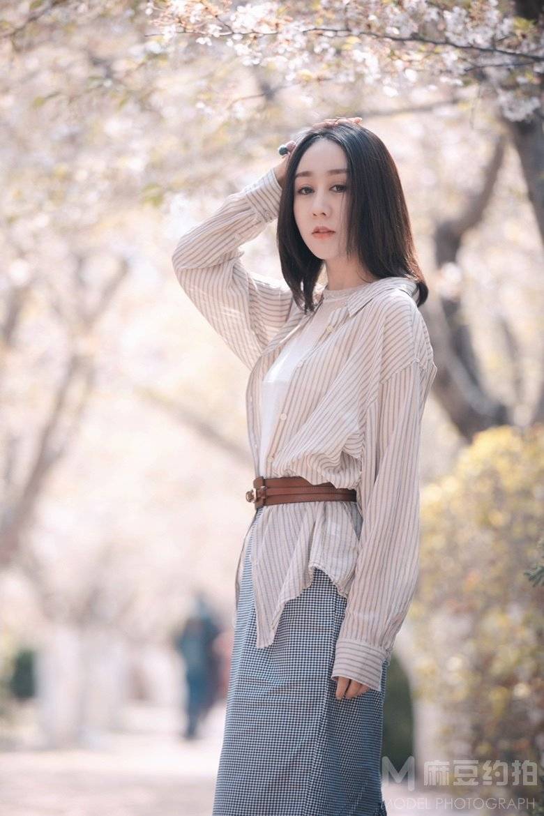 清新模特