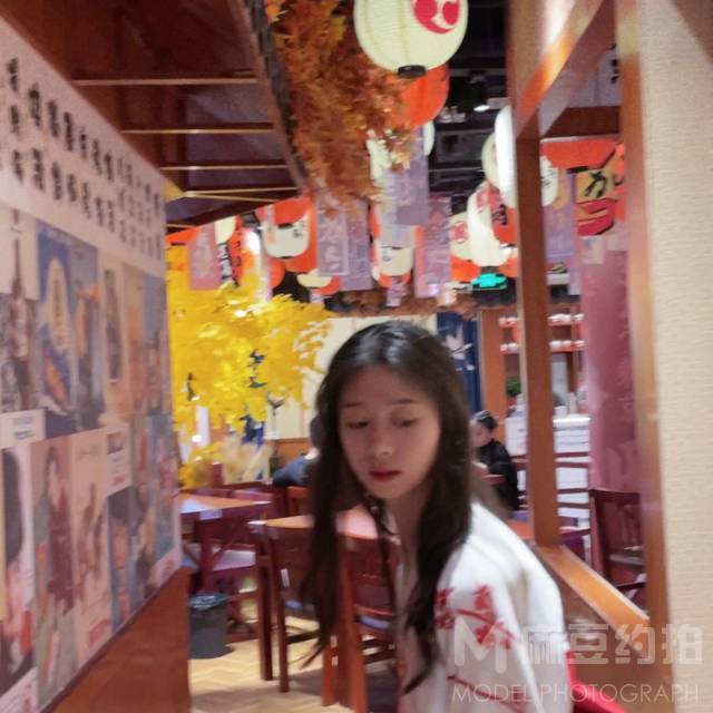 校园模特