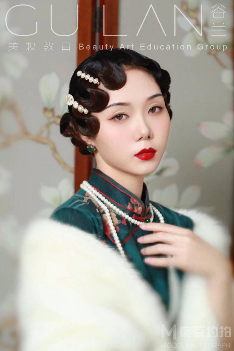 旗袍模特