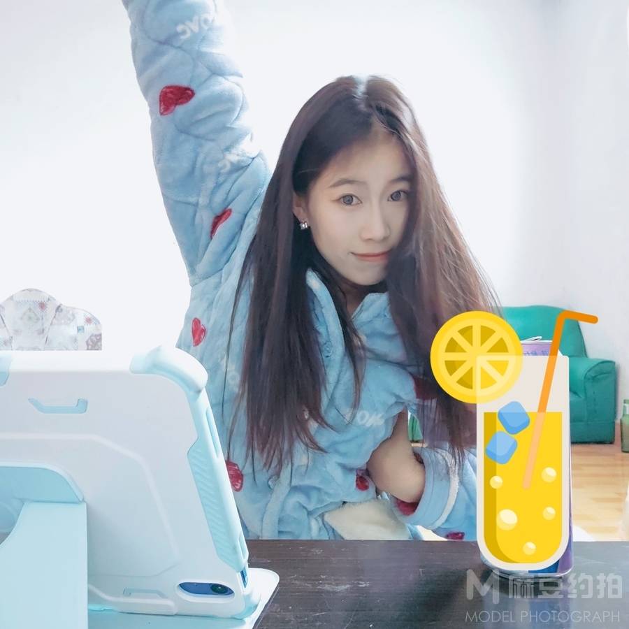 纪实模特