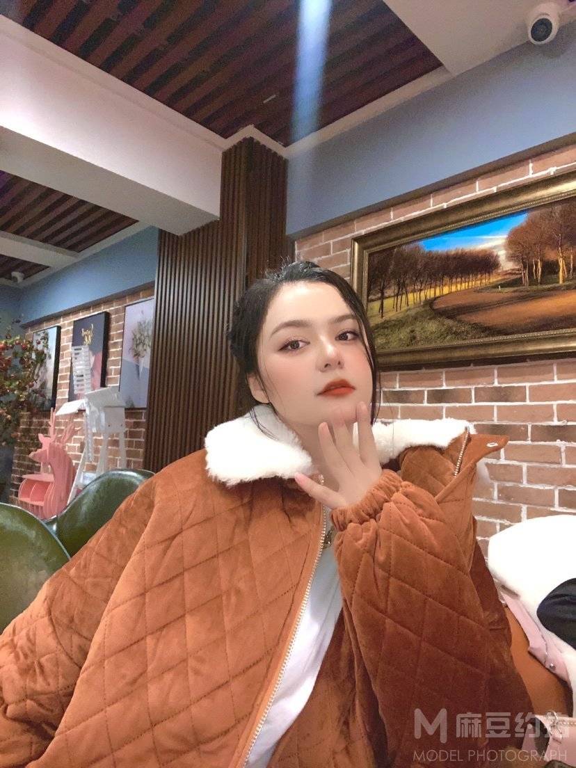 商务模特