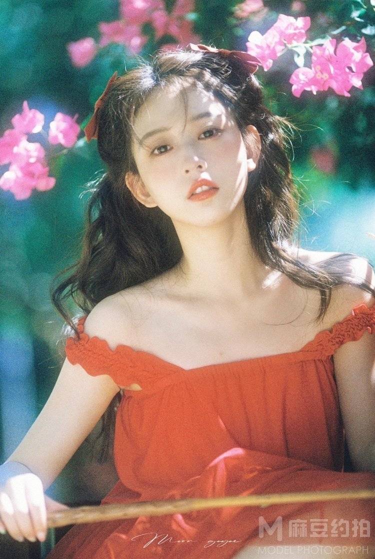 胶片模特