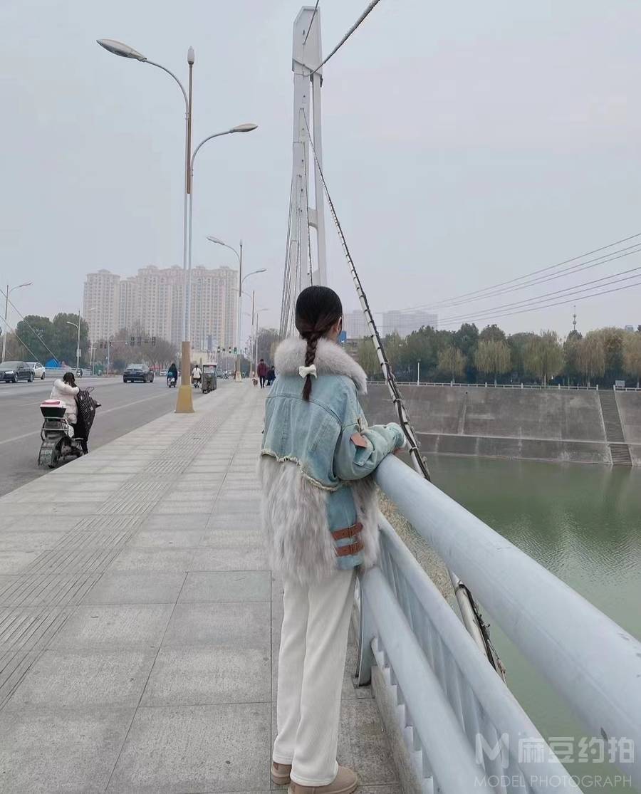 清新模特