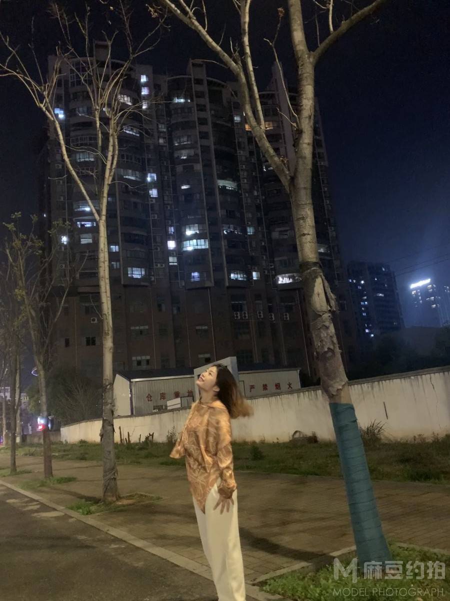 纪实模特
