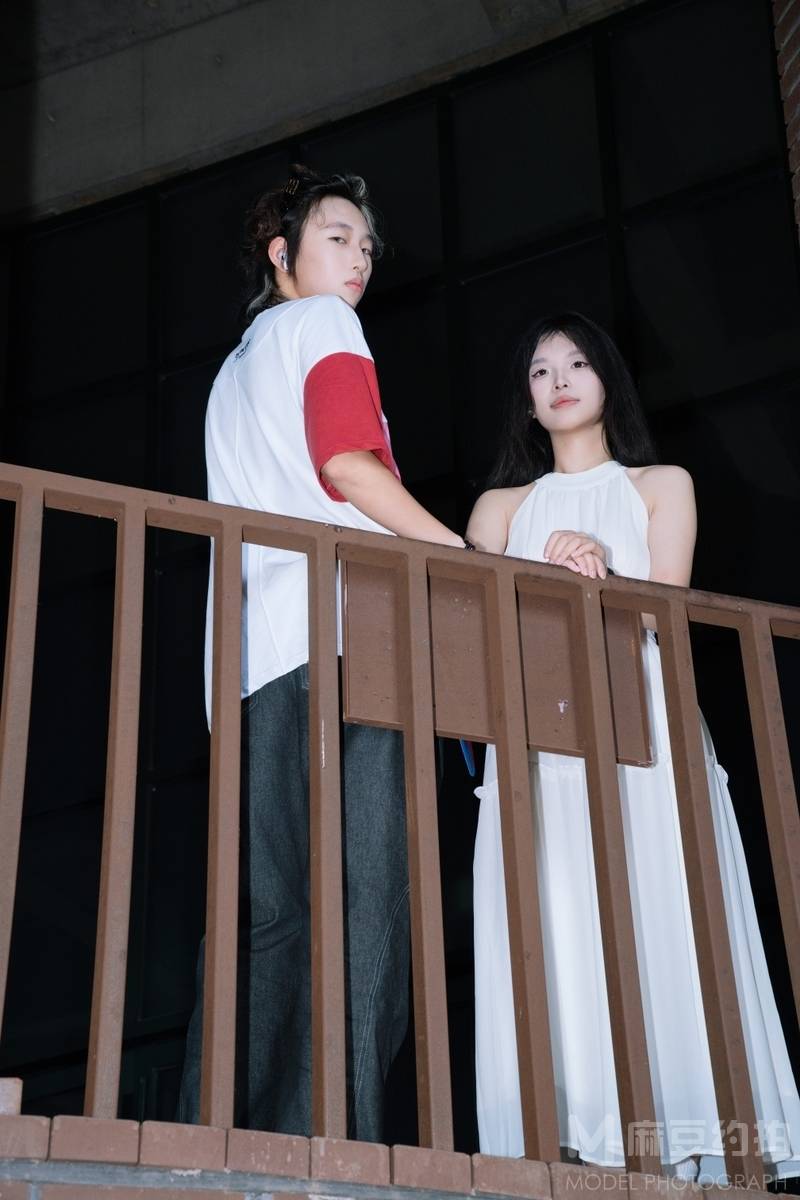 情侣模特