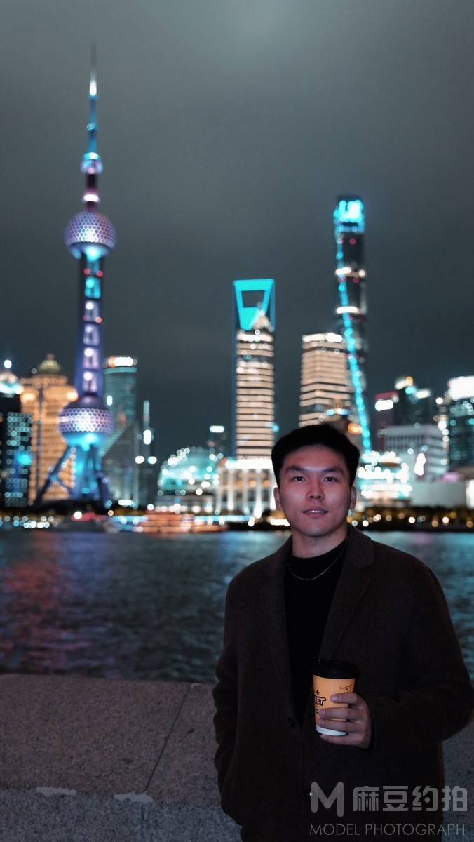 夜景模特
