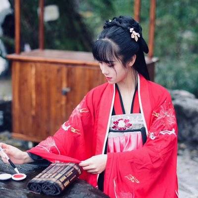 汉服模特