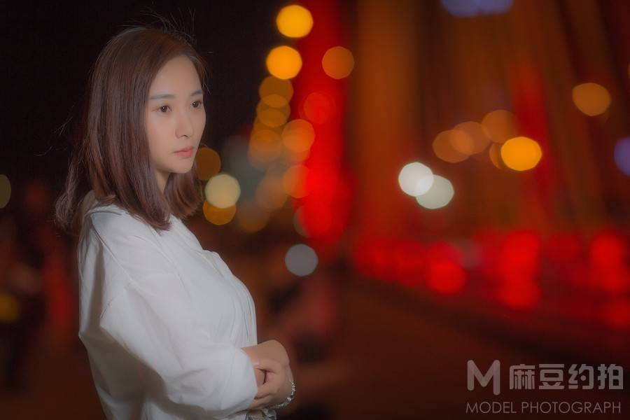 黑白模特