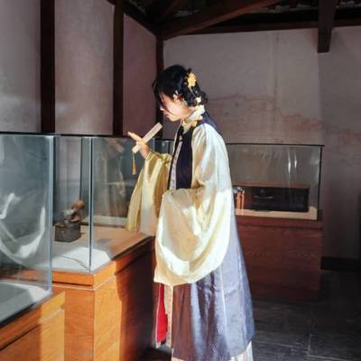 汉服模特