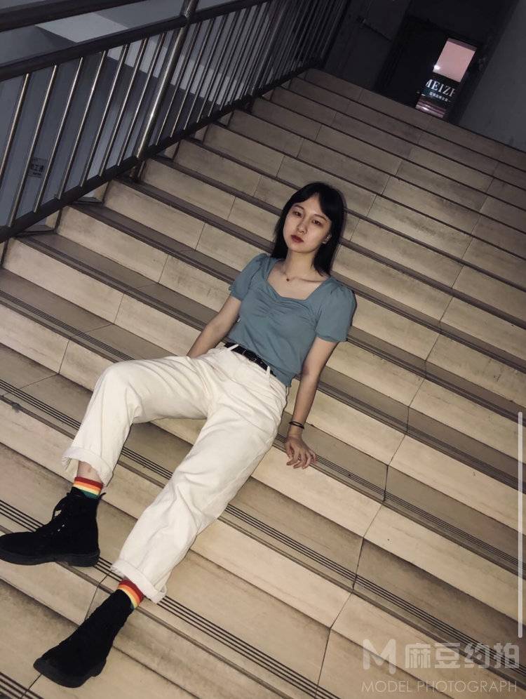 校园模特
