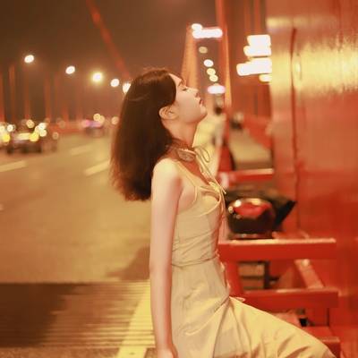 夜景模特
