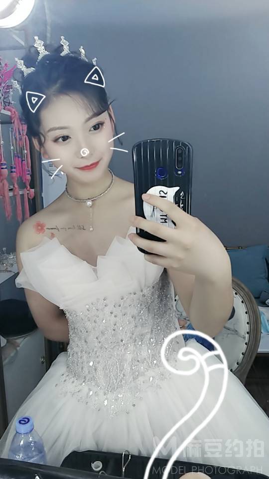 暗黑模特