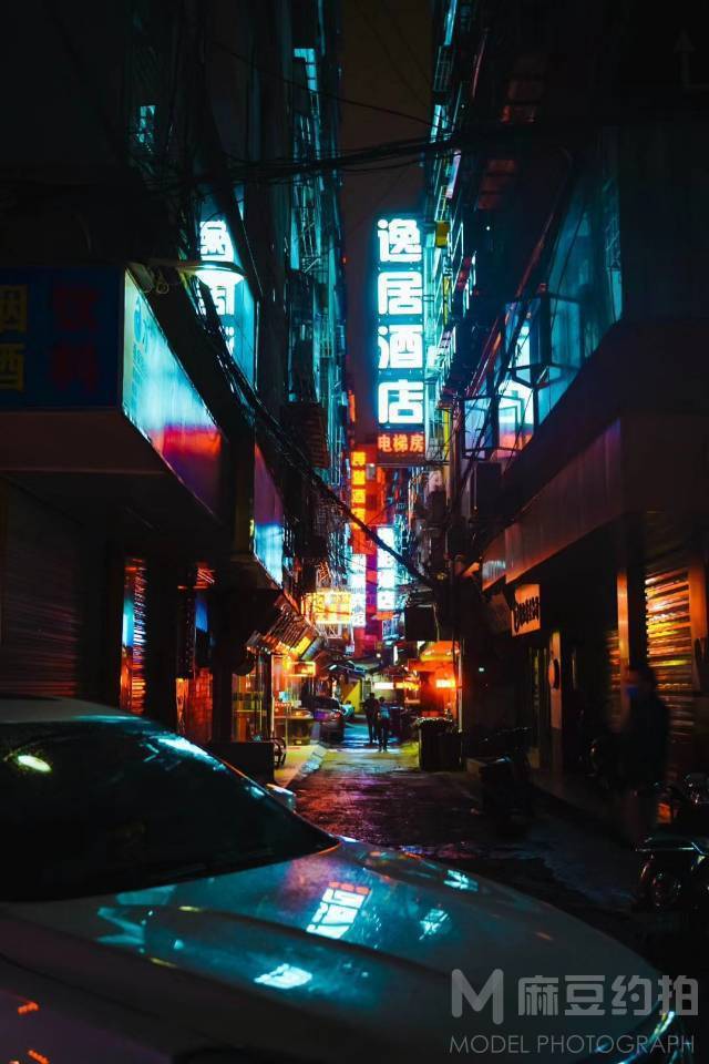 夜景模特