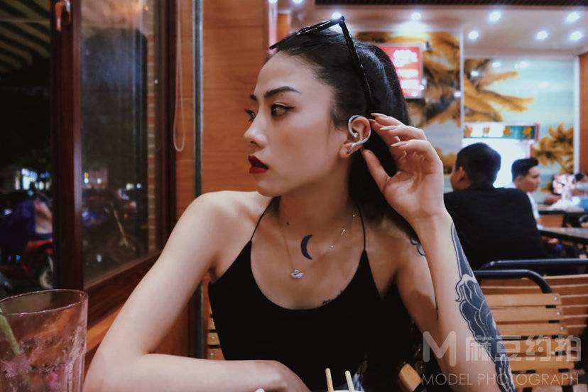暗黑模特