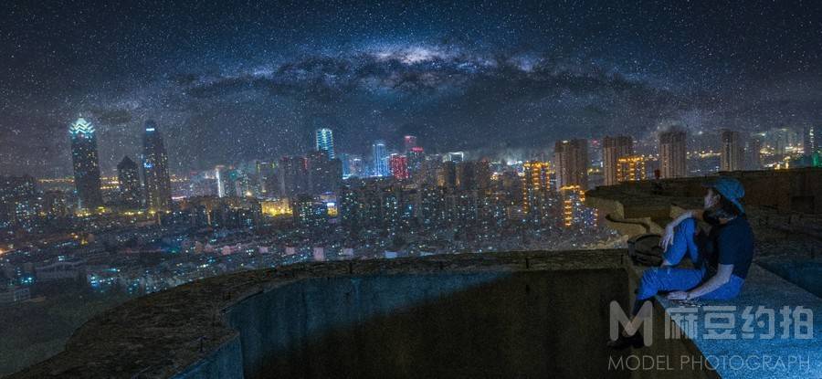 夜景模特