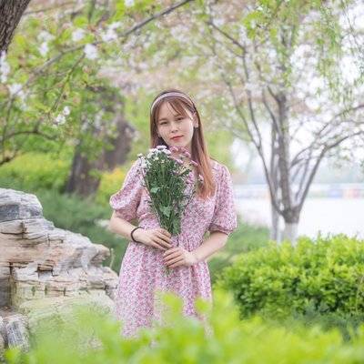 清新模特