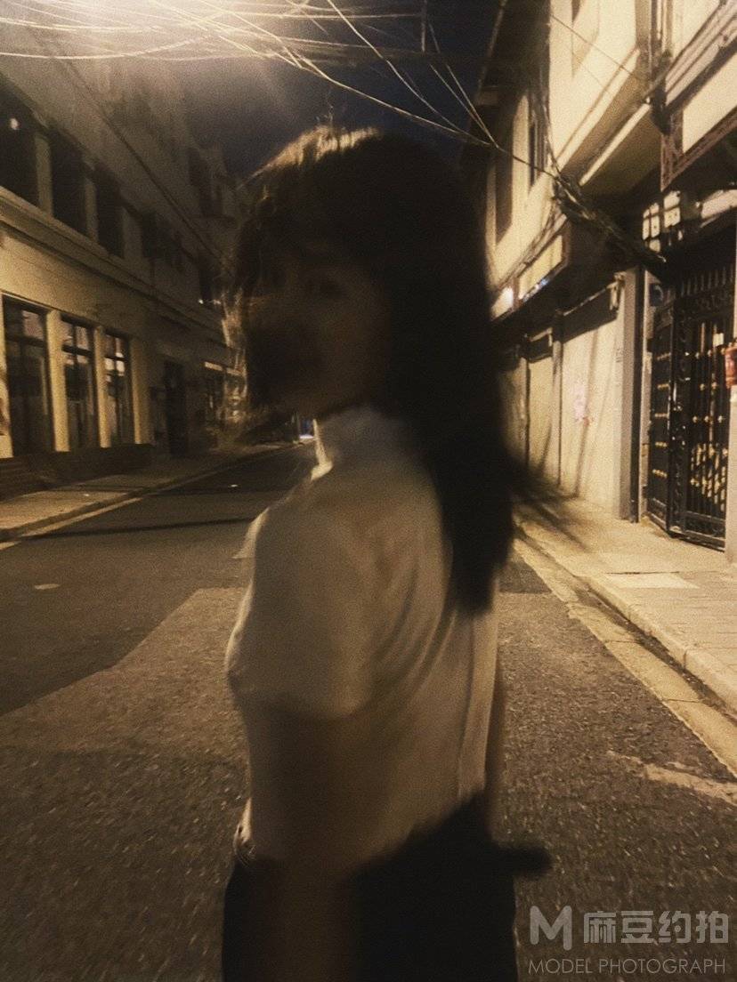 夜景模特