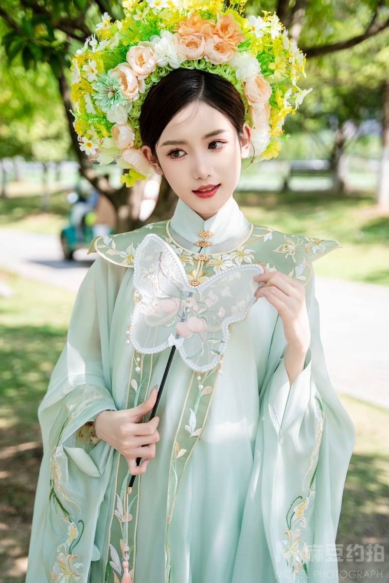 清新模特