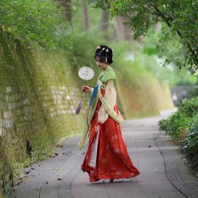 汉服模特