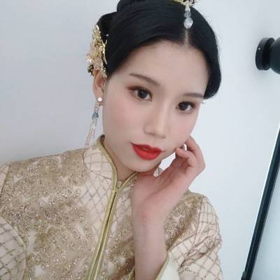妆容模特