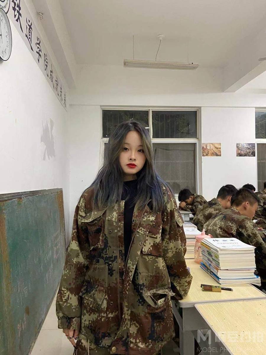 少女模特