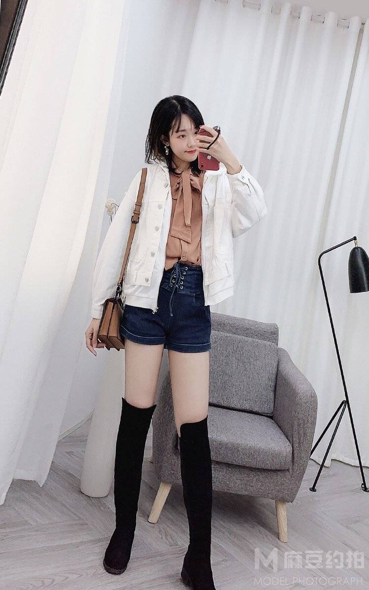 清新模特