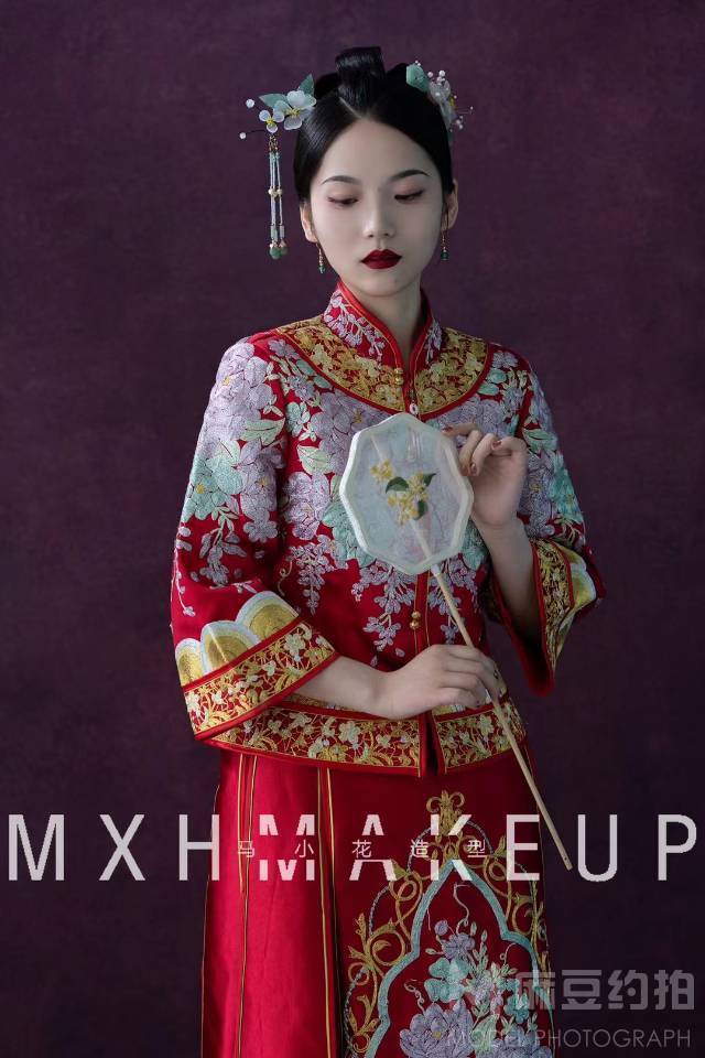 妆容模特