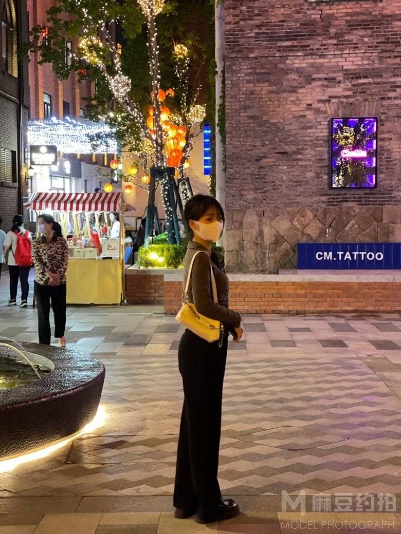 夜景模特