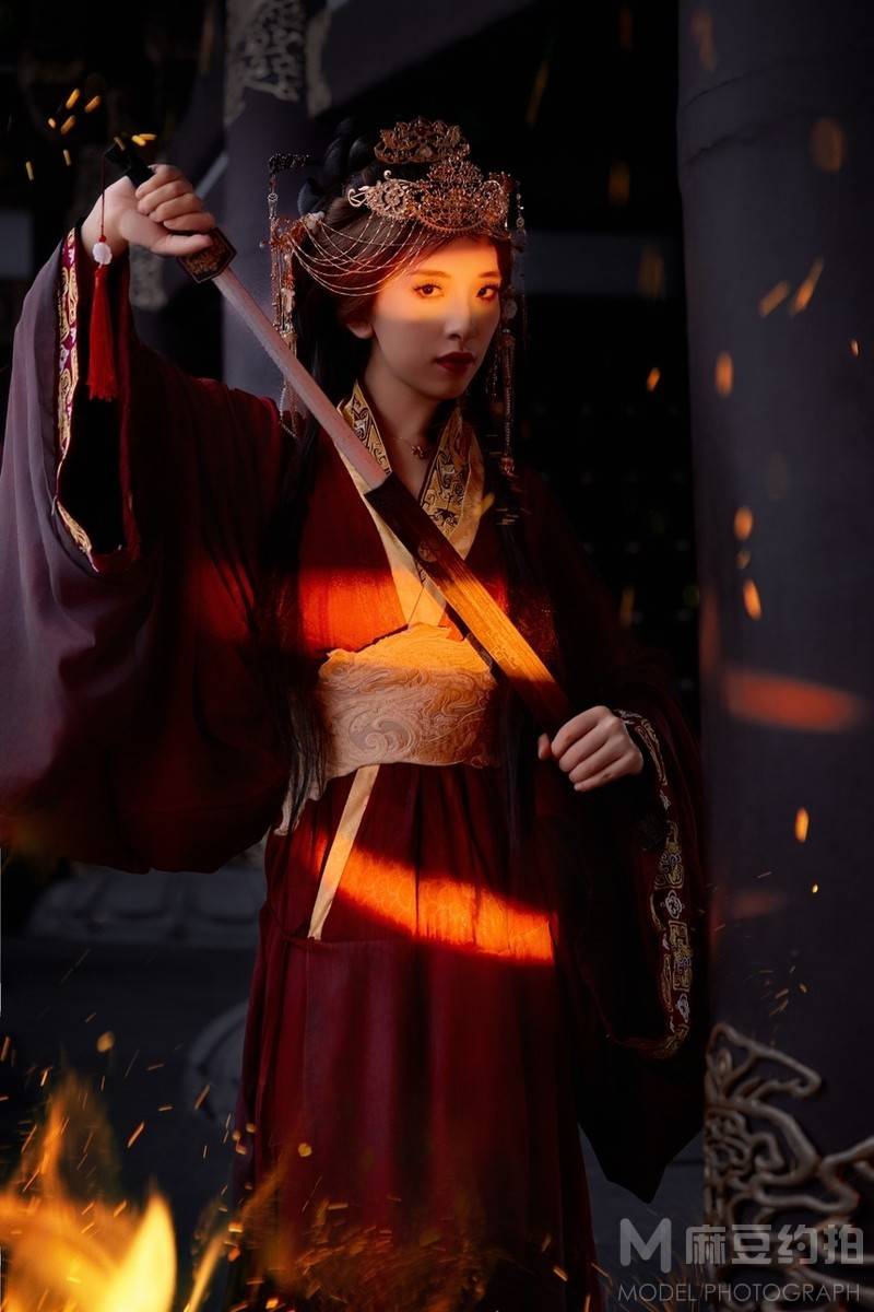 汉服模特